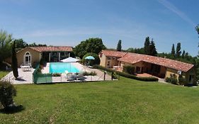 Gites La Bakénia